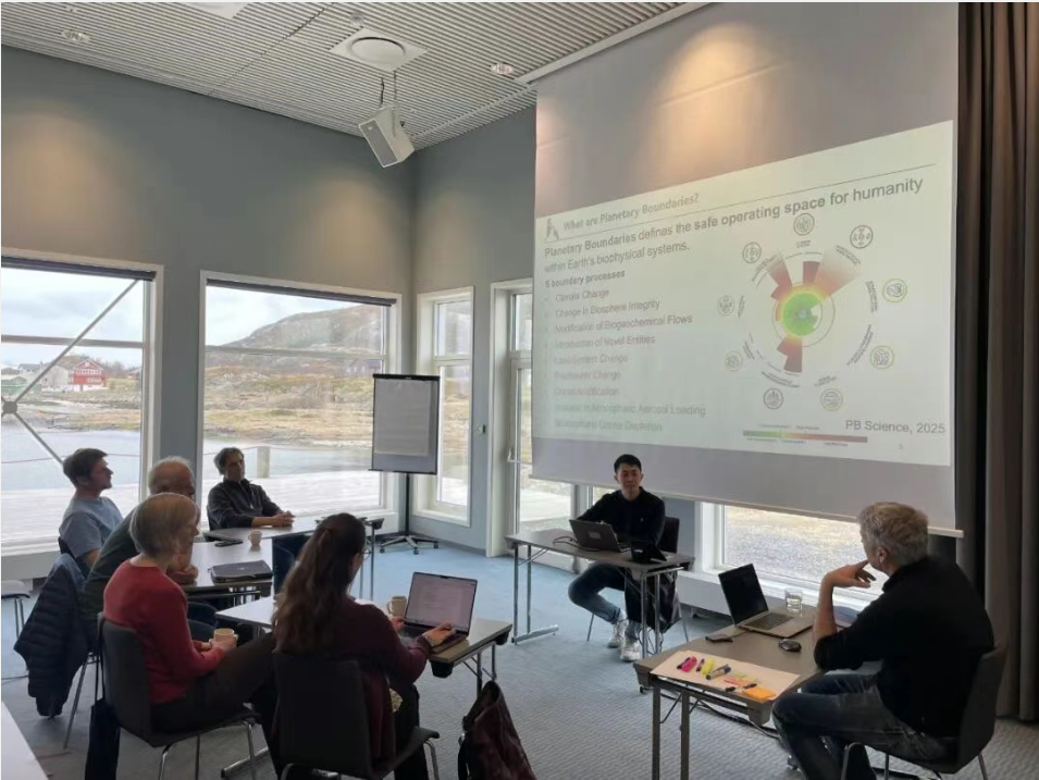 SAIL chaired an Arctic resilience session at the i2B annual meeting